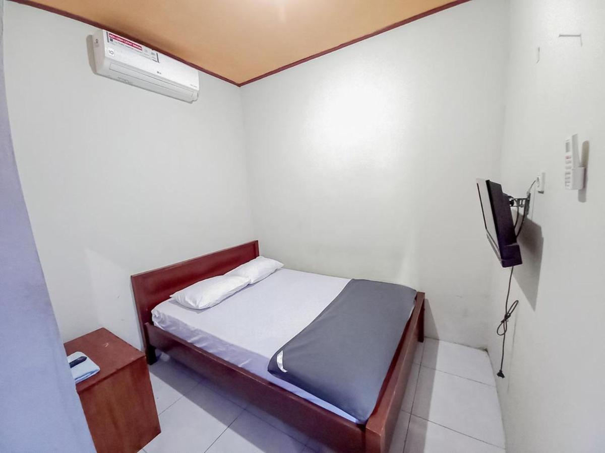 Hotel Gerung 2 Near Luwes Mall Nganjuk Mitra Reddoorz Ngoại thất bức ảnh